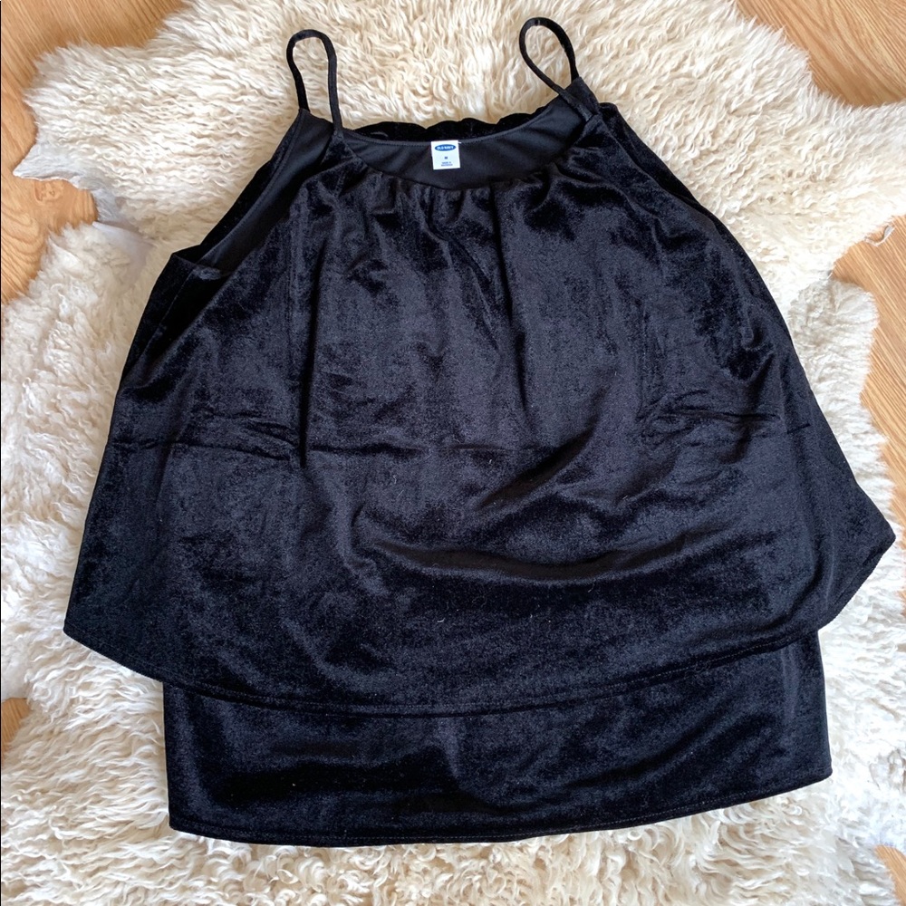 SOLD Old Navy Y2K Double Layer Velvet Tank Top Women’s M Black Tiered Flowy